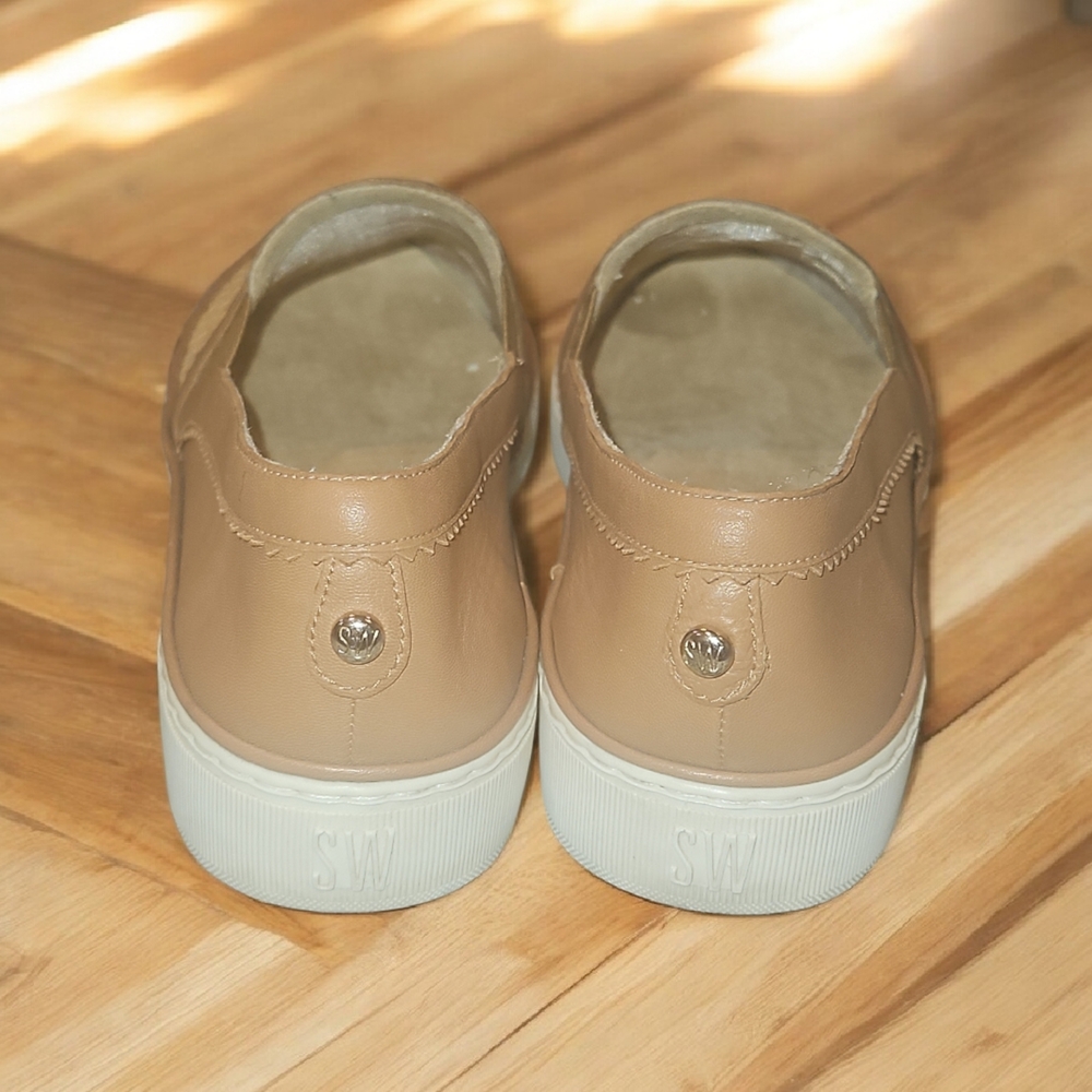 Stuart Weitzman Tan and Cream Slip-On Sneakers Leather Size 8.5 Good Condition - Picture 3 of 7